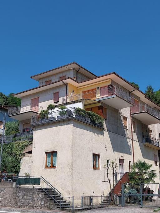 Apartmán Casa Elly Riva di Solto Exteriér fotografie